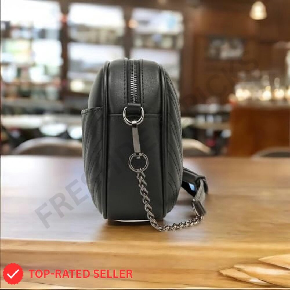 Quilted Crossbody Bag Chic Minimal Adjustable Strap Multi Pocket Everyday Purse - Picture 8 of 8